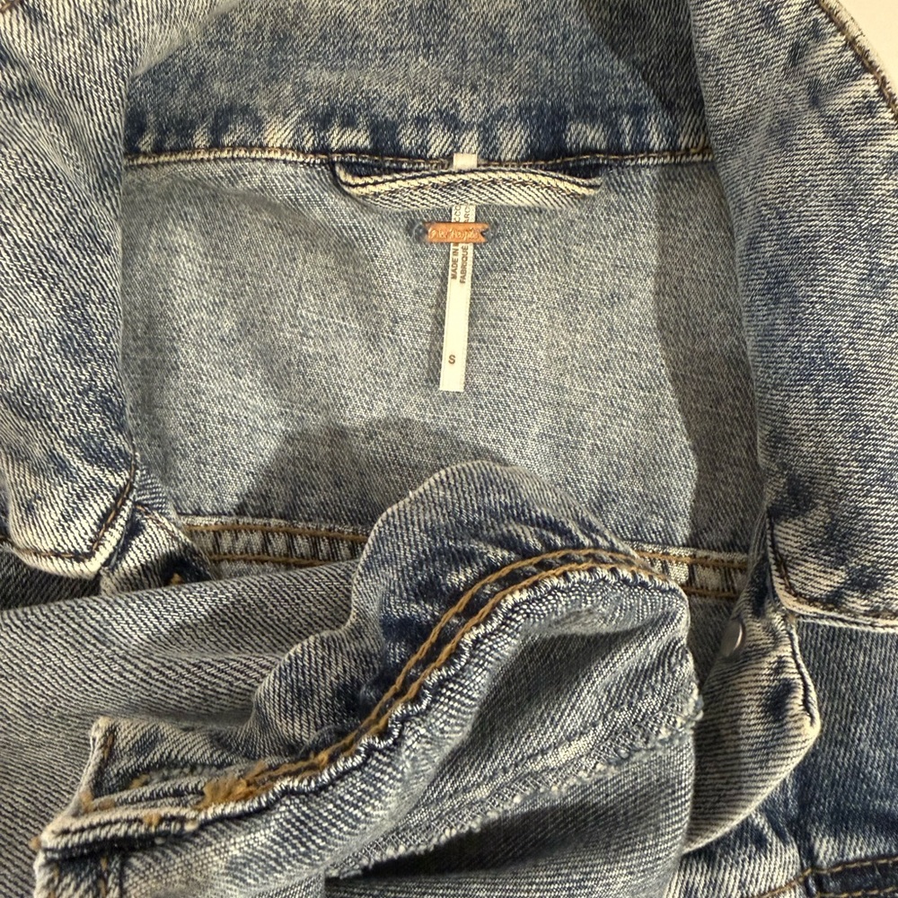 Free People 💕Light Blue Jean Jacket S - Picture 4 of 6